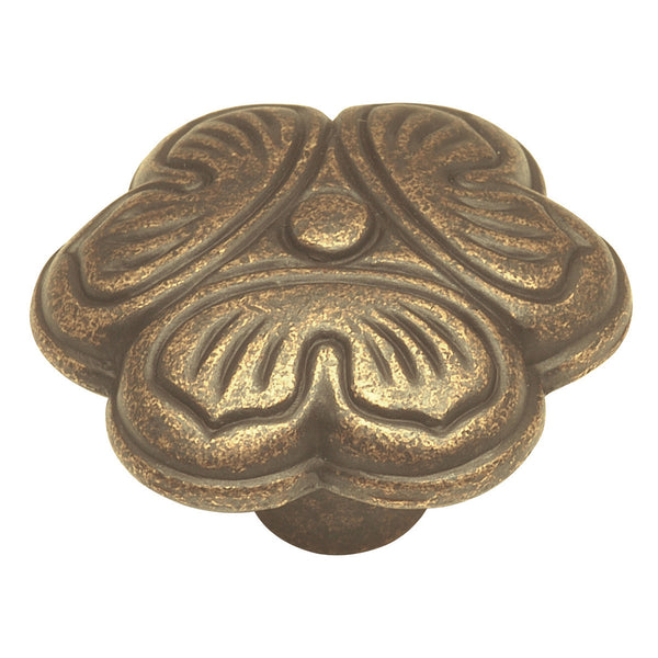 1-1/4 In. Palmetto Windover Antique Cabinet Knob